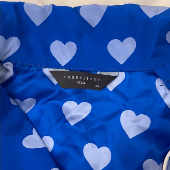 Three J Nyc silk blue and white heart pajamas - Picture 2 of 5